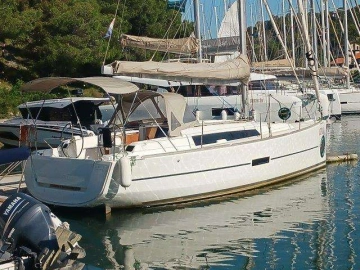 Dufour Yachts 310 usata in vendita