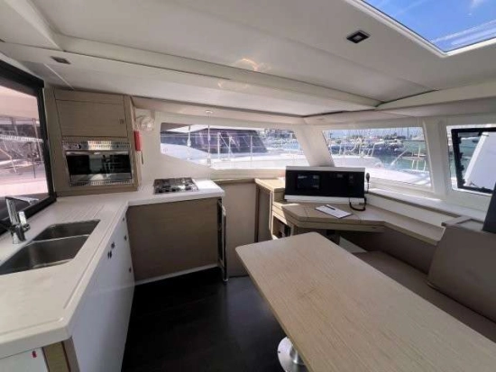 Fountaine Pajot LUCIA 40 de segunda mano en venta