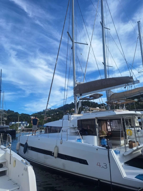 Bali Catamarans BALI 4.3 usado à venda