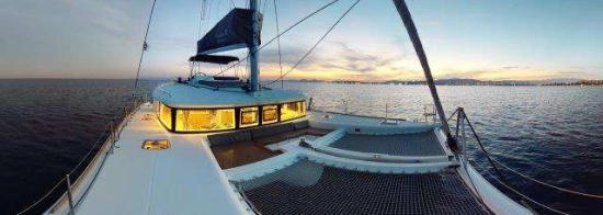 Lagoon 450 F usado à venda