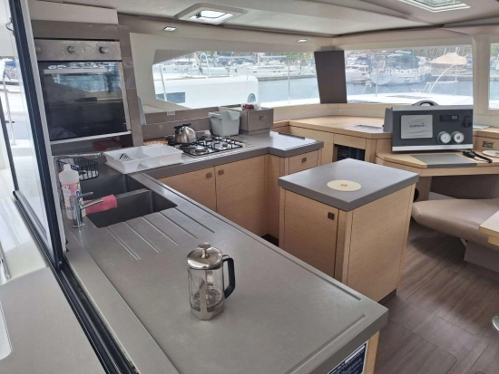 Fountaine Pajot SAONA 47 usado à venda