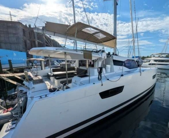 Fountaine Pajot ASTREA 42 de segunda mano en venta