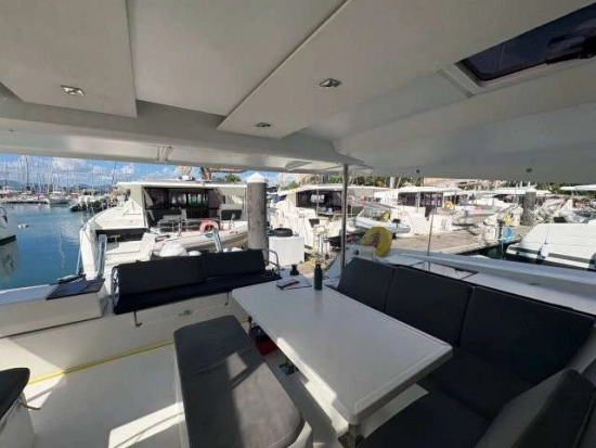 Fountaine Pajot ASTREA 42 usata in vendita