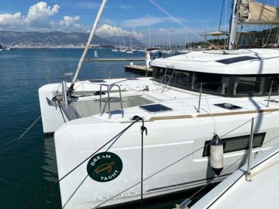 Lagoon 40 usata in vendita