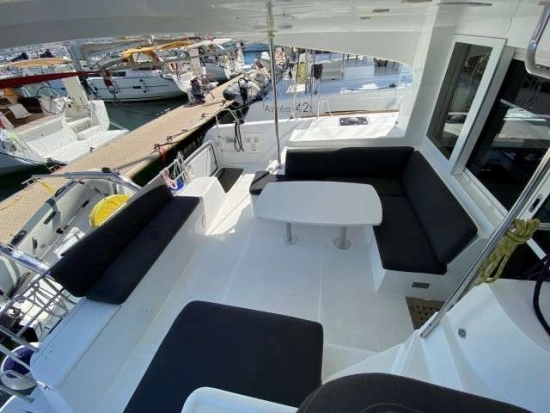 Lagoon 40 usata in vendita