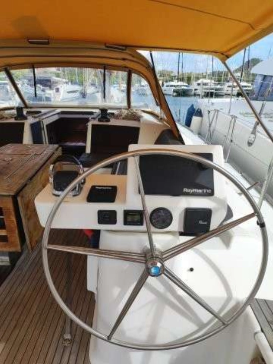 Dufour Yachts 520 usado à venda