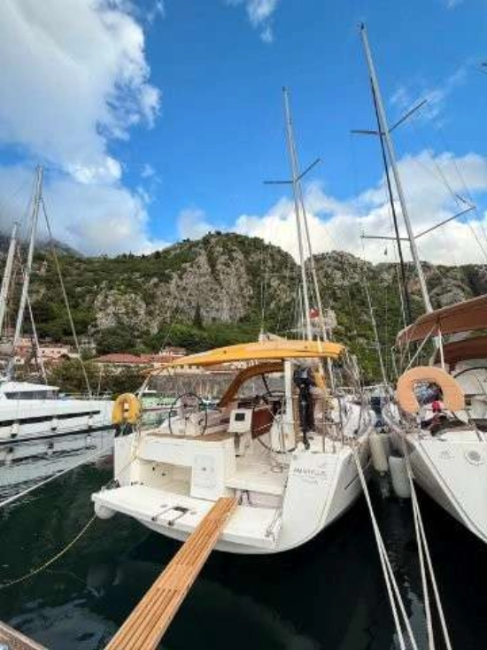 Dufour Yachts 412 usata in vendita