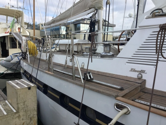 Benetti Sail Division MOTOVELIERO de segunda mano en venta