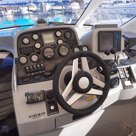 Elan Marine 35 POWER usata in vendita
