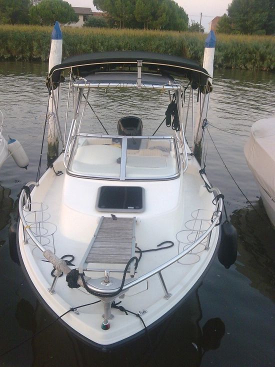 Mako Marine 215 WA usata in vendita