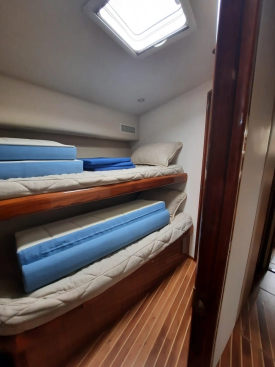 Viking Yachts 57 Convertible de segunda mano en venta