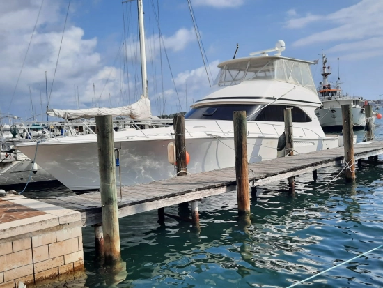Viking Yachts 57 Convertible de segunda mano en venta