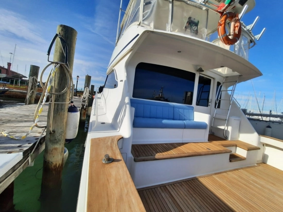 Viking Yachts 57 Convertible de segunda mano en venta