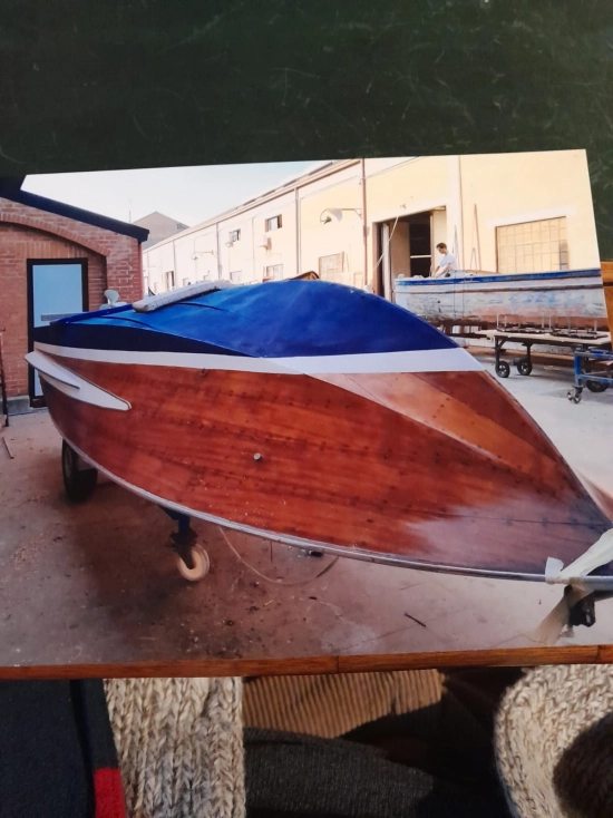 Chris Craft SUPER SPORT 21 usado à venda