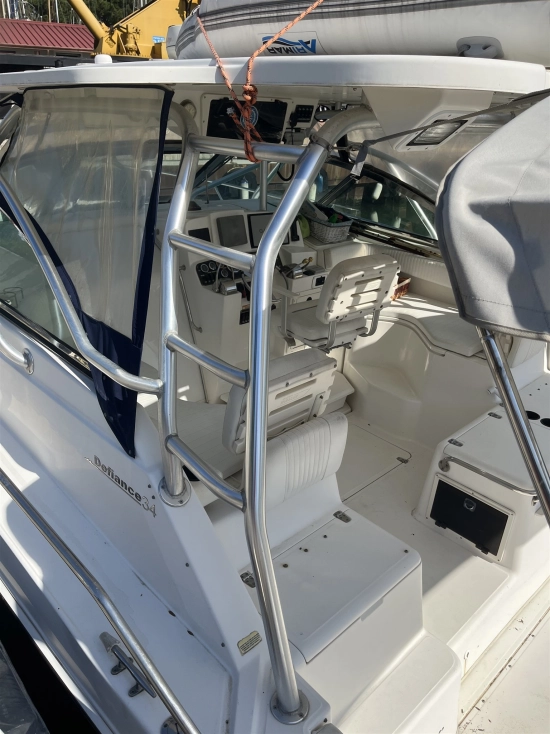 Boston Whaler 34 Defiance de segunda mano en venta
