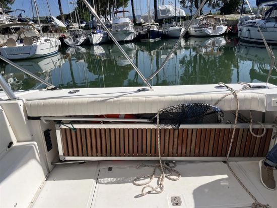 Boston Whaler 34 Defiance de segunda mano en venta