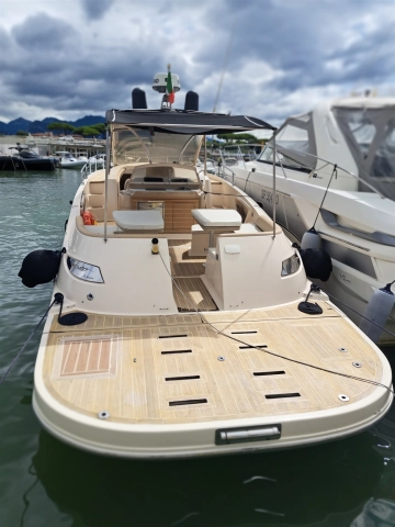 Mano Marine 37 Gran Sport de segunda mano en venta
