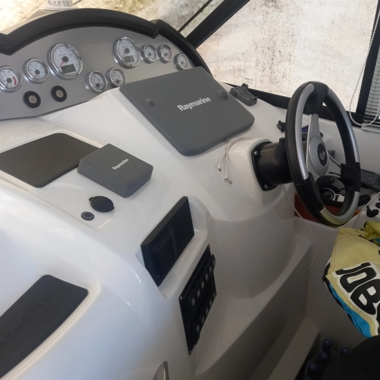 Beneteau Antares 11 usado à venda