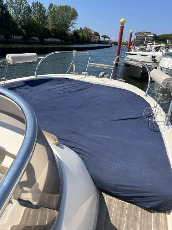 Mano Marine 27,50 EFB usado à venda