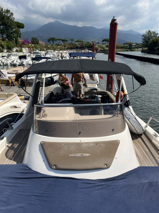 Mano Marine 27,50 EFB usado à venda