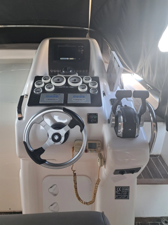Mano Marine 27,50 EFB usado à venda