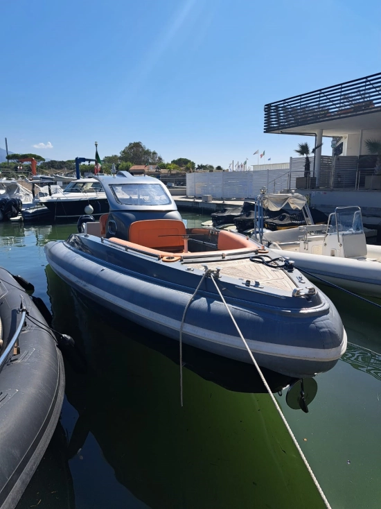 Albatro International 32 FB Open de segunda mano en venta