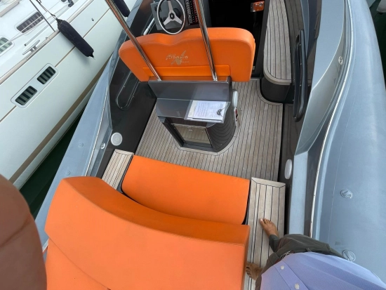 Albatro International 32 FB Open de segunda mano en venta