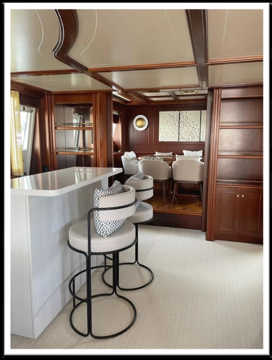 Custom Line Navetta 27 usata in vendita