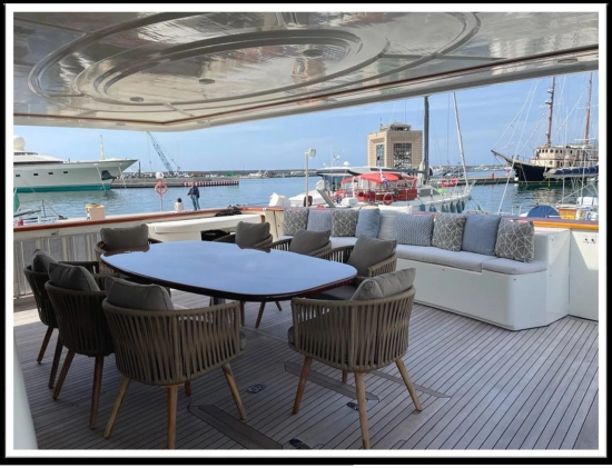 Custom Line Navetta 27 usata in vendita