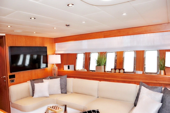 Overmarine Mangusta 72 Open usado à venda