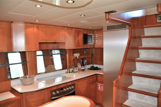 Overmarine Mangusta 72 Open usado à venda