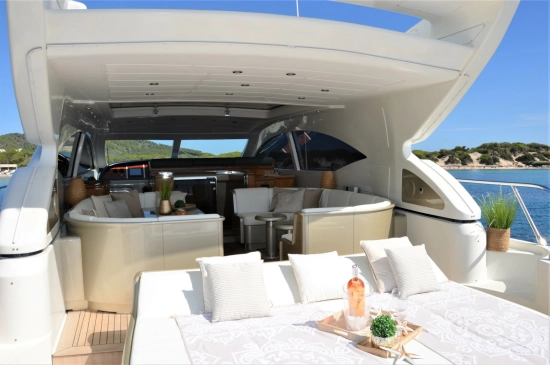 Overmarine Mangusta 72 Open usado à venda