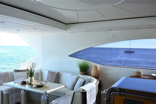 Overmarine Mangusta 72 Open usado à venda