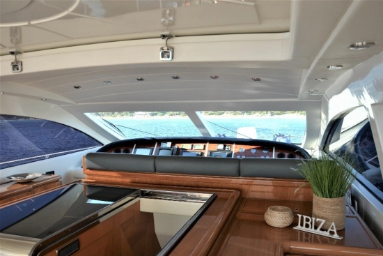 Overmarine Mangusta 72 Open usado à venda
