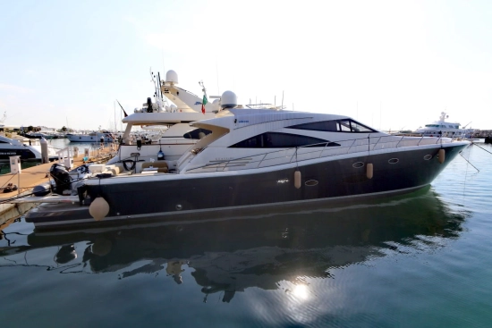 Uniesse 75 HT usado à venda