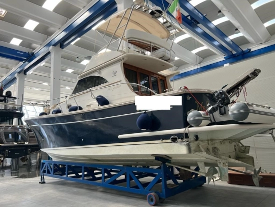 Cantieri Estensi 440 GOLDSTAR FLY de segunda mano en venta
