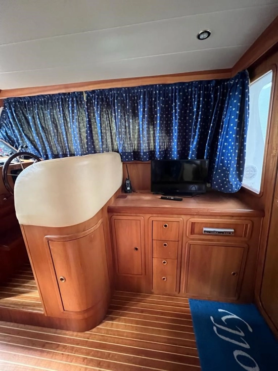 Cantieri Estensi 440 GOLDSTAR FLY de segunda mano en venta