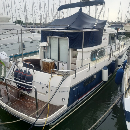 Nimbus 340 COMMANDER usata in vendita
