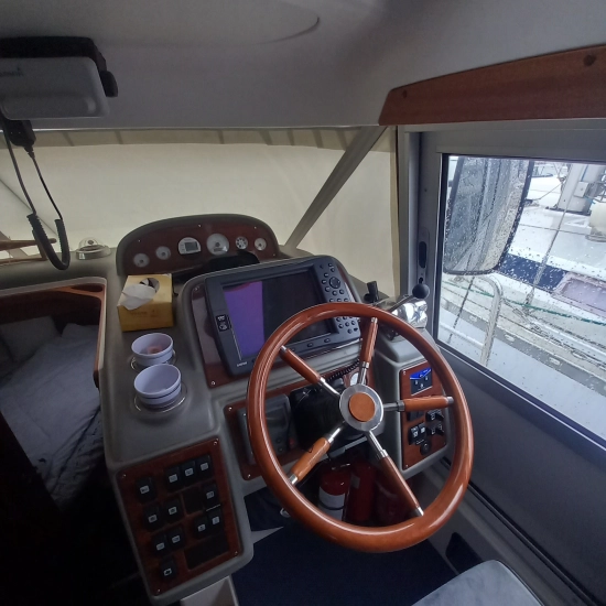Nimbus 340 COMMANDER usata in vendita