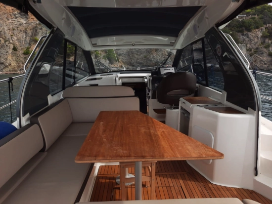 Bavaria Yachts S 33 Hard Top usata in vendita