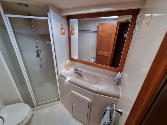 Riviera 43 Flybridge usado à venda