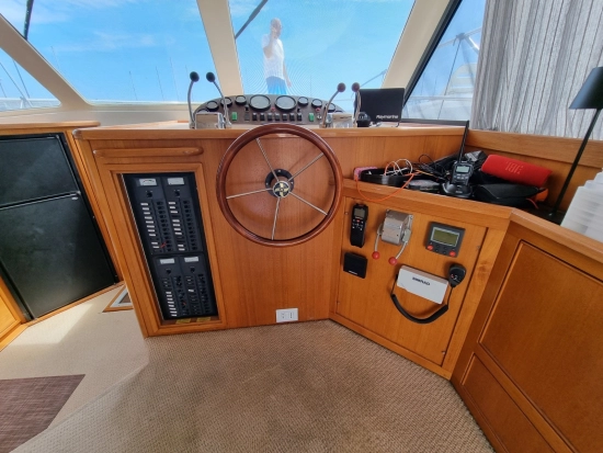 Riviera 43 Flybridge usado à venda