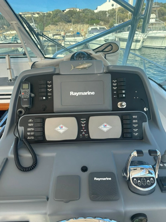 Bertram 360 Moppie usata in vendita