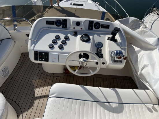 Sealine F44 de segunda mano en venta