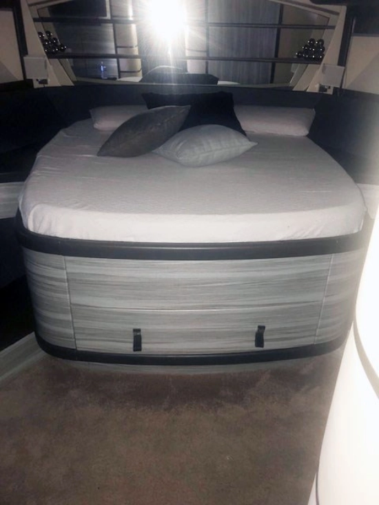 Pershing 76 de segunda mano en venta