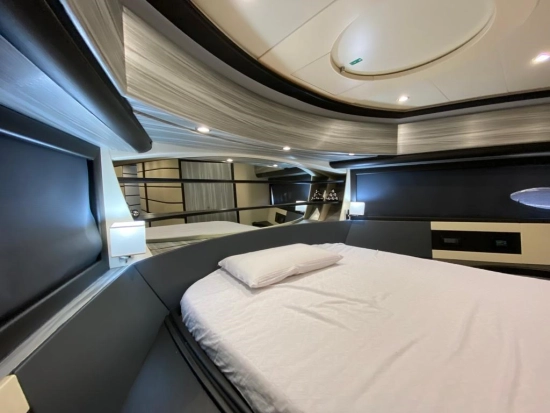 Pershing 76 de segunda mano en venta