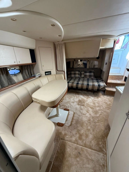 Cruiser Yachts 3672 usata in vendita