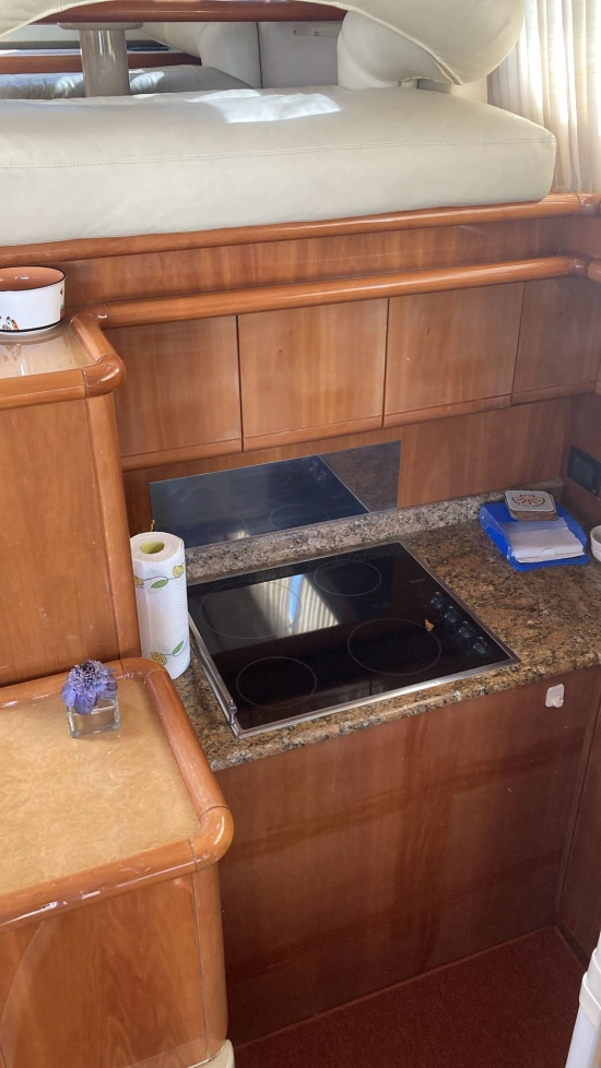 Ferretti 46 usata in vendita
