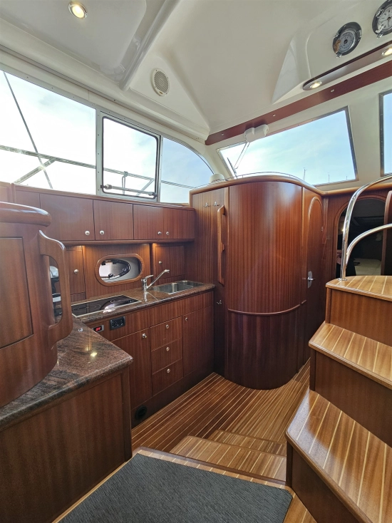 Galeon 380 FLY usata in vendita