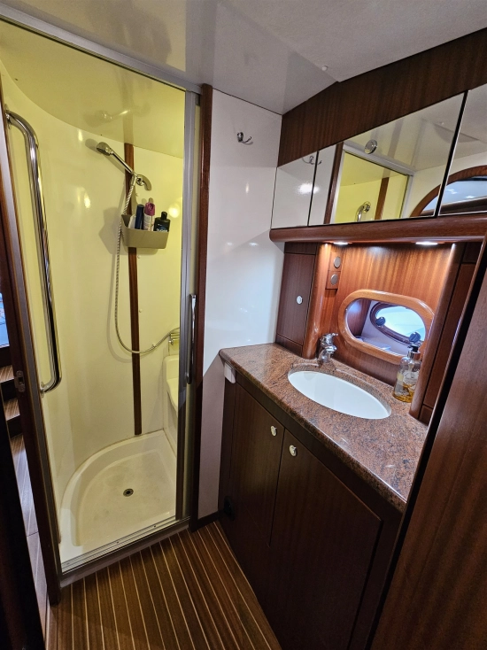 Galeon 380 FLY usata in vendita
